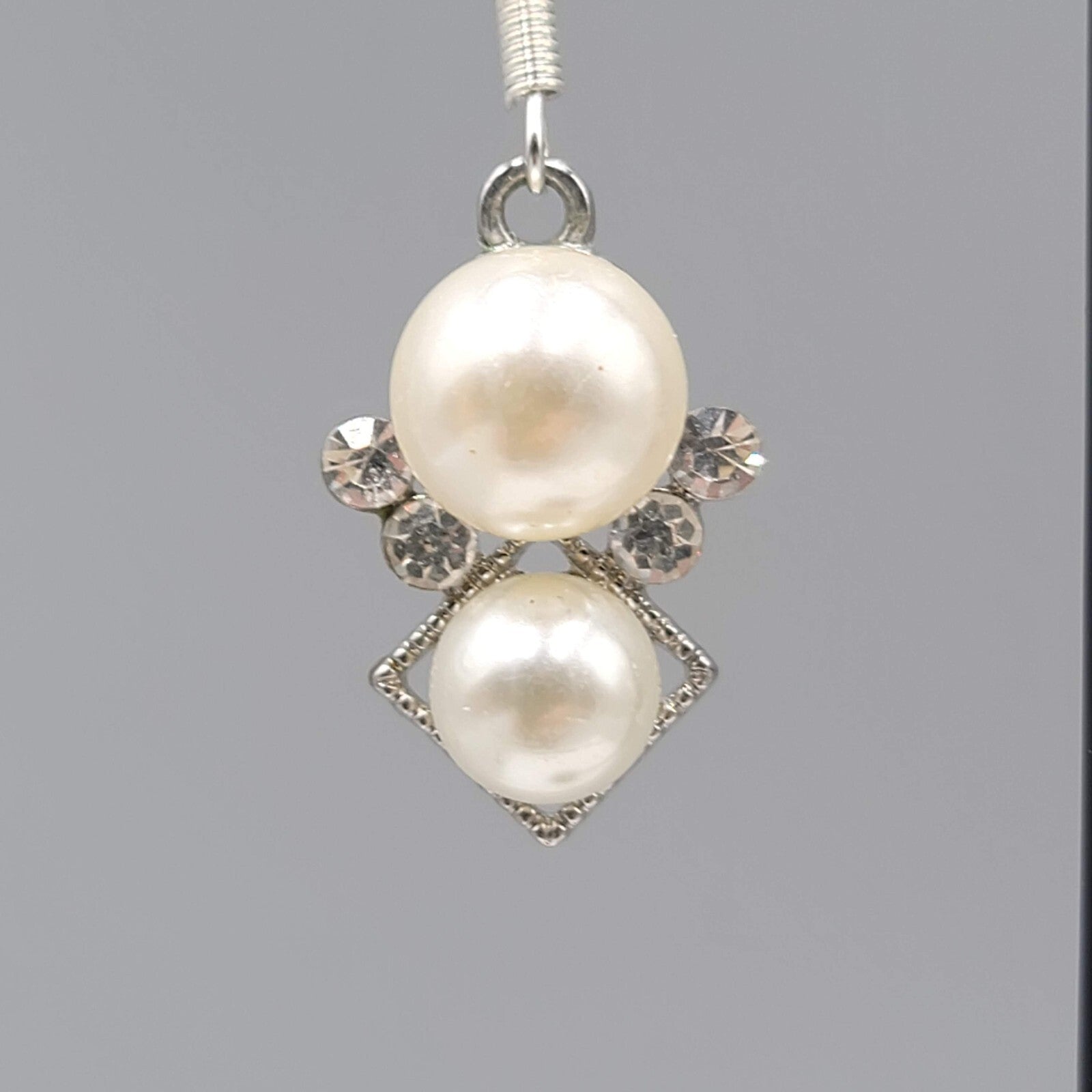 Pierced Earrings Silver tone Faux Pearl White Bead Rhinestone Dangle 7/8"