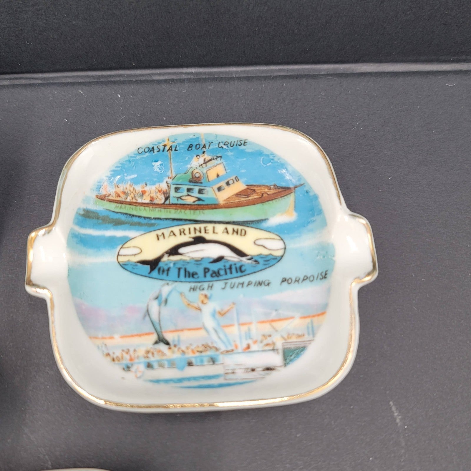 Vtg Marineland Ceramic Souvenir Ashtray Set w Holder