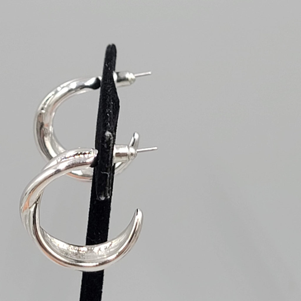 Twist Hoops Pierced Earrings Silver tone Dangle 1"