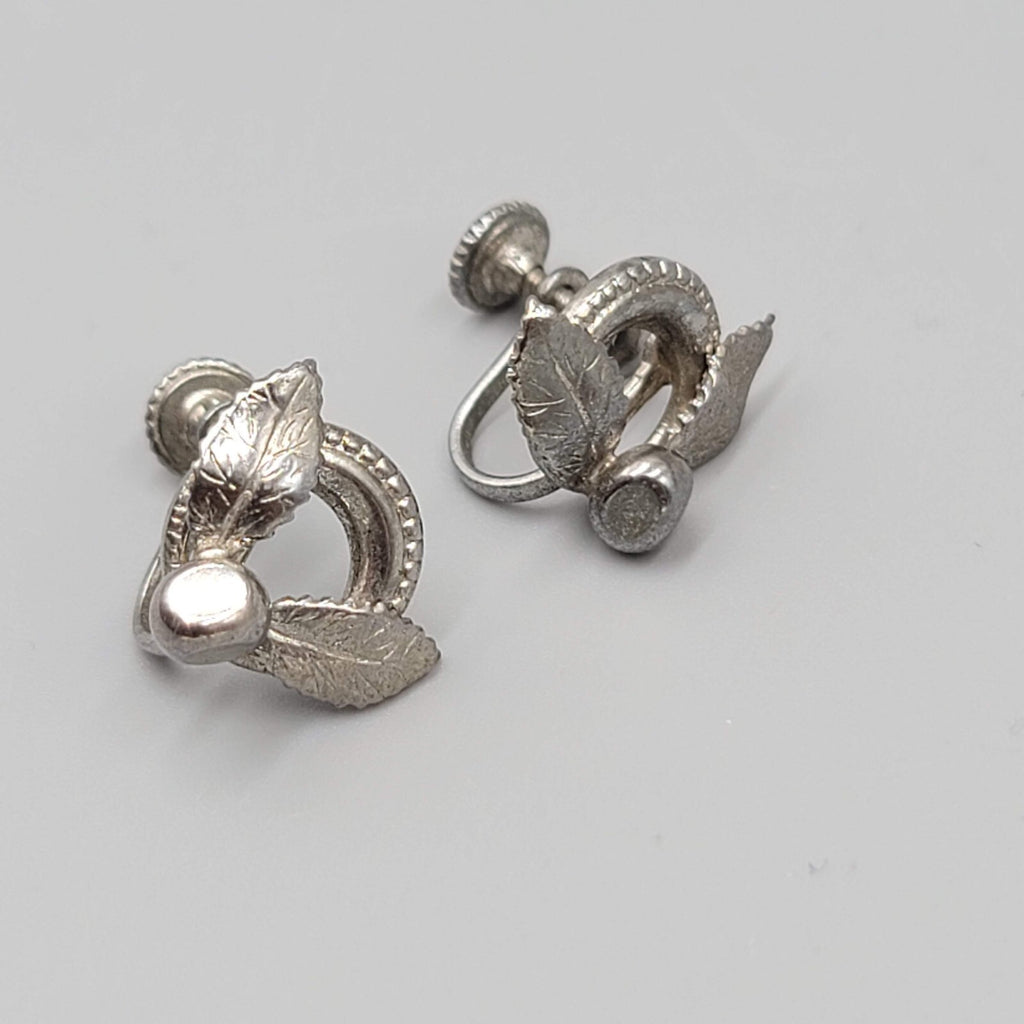 Vintage Stud Clip on Earrings Screw Back Silver tone 5/8"