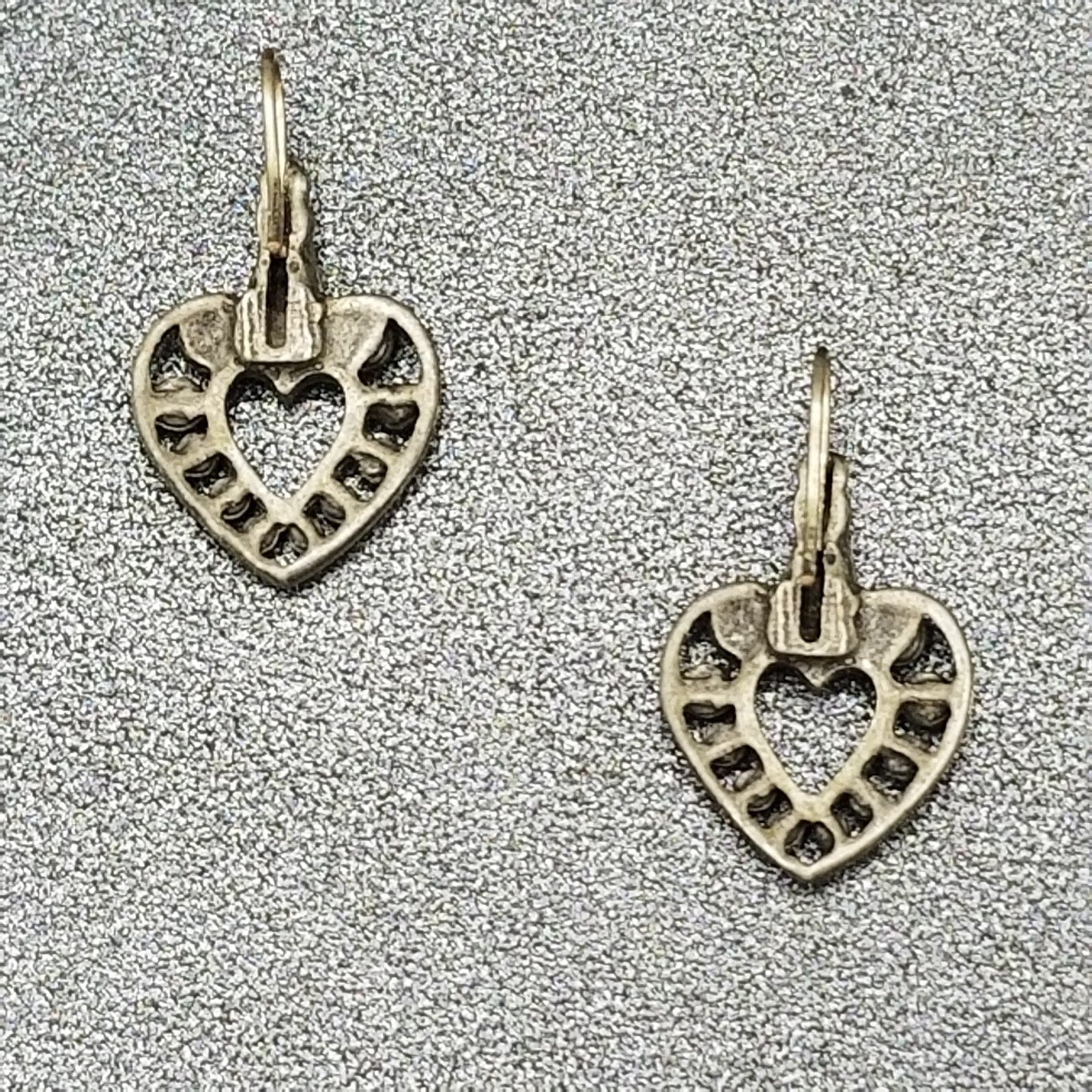 Pierced Earrings Pewter Beaded Open Heart Dangle Dark Gray 7/8"
