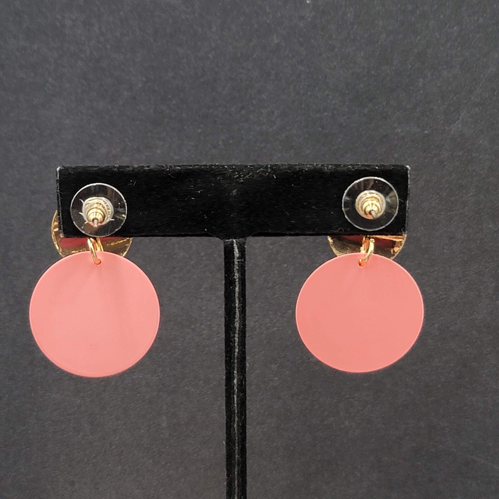 Pierced Earrings Gold tone Matte Pink Enamel Disc Dangle 1.25"