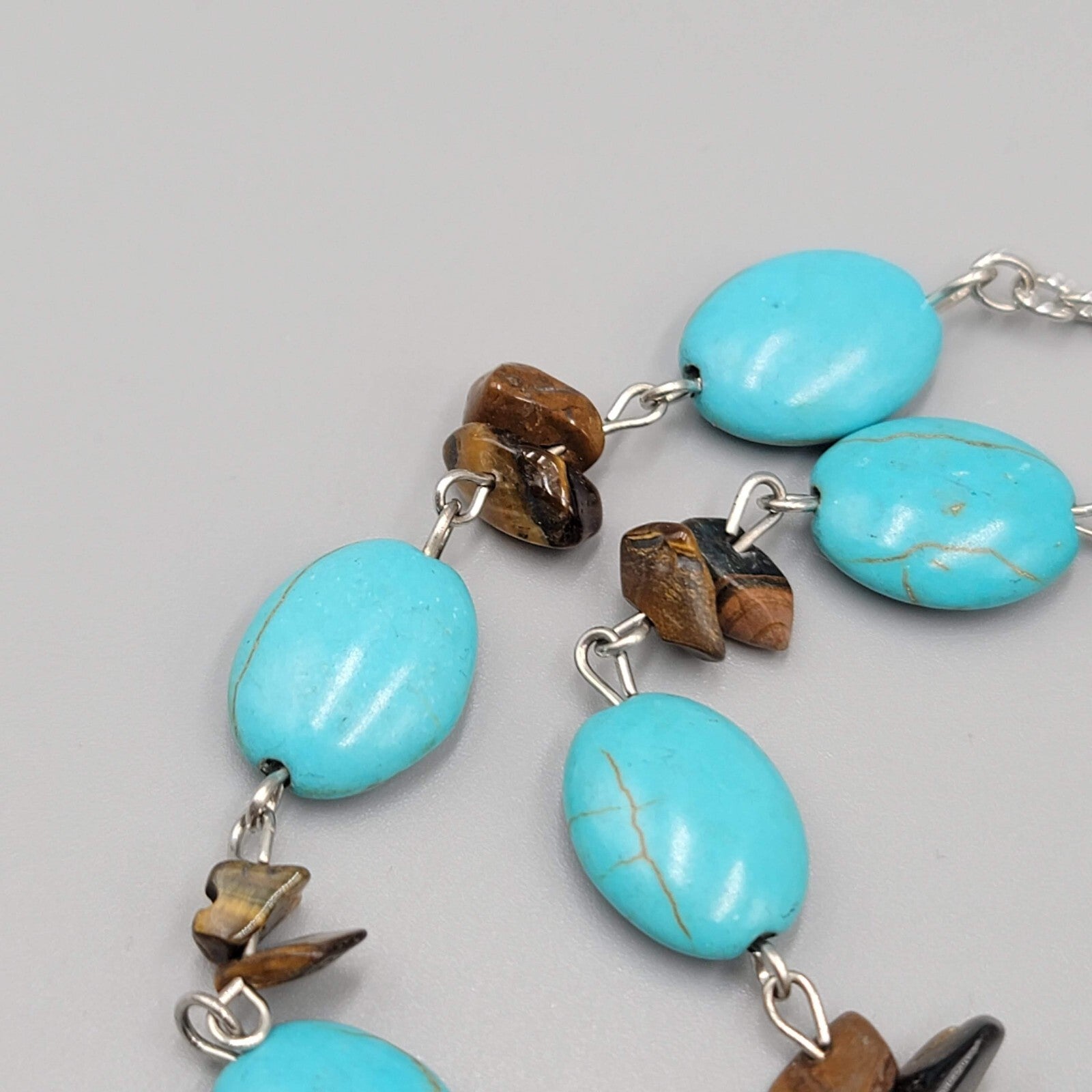 Blue Stone Bead Necklace Teardrop Pendant Silver tone 22"-25"