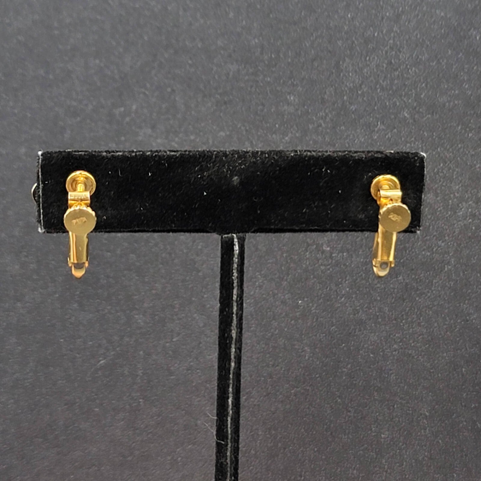 Vintage Clip on Earrings Gold tone Faux Pearl Filigree Flower Studs 1/2"
