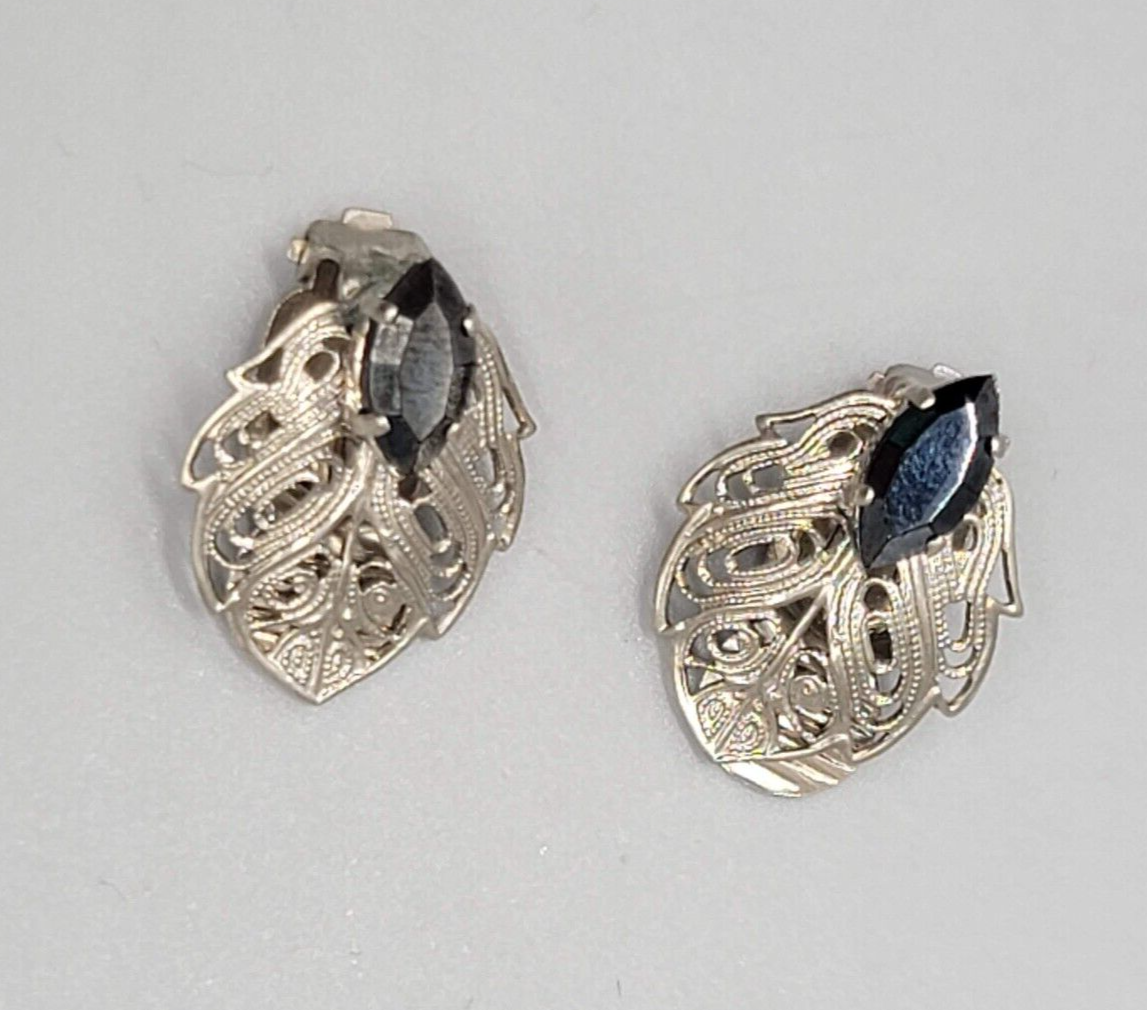 Vintage Filigree Black Rhinestone Clip on Earrings Silver tone 3/4"