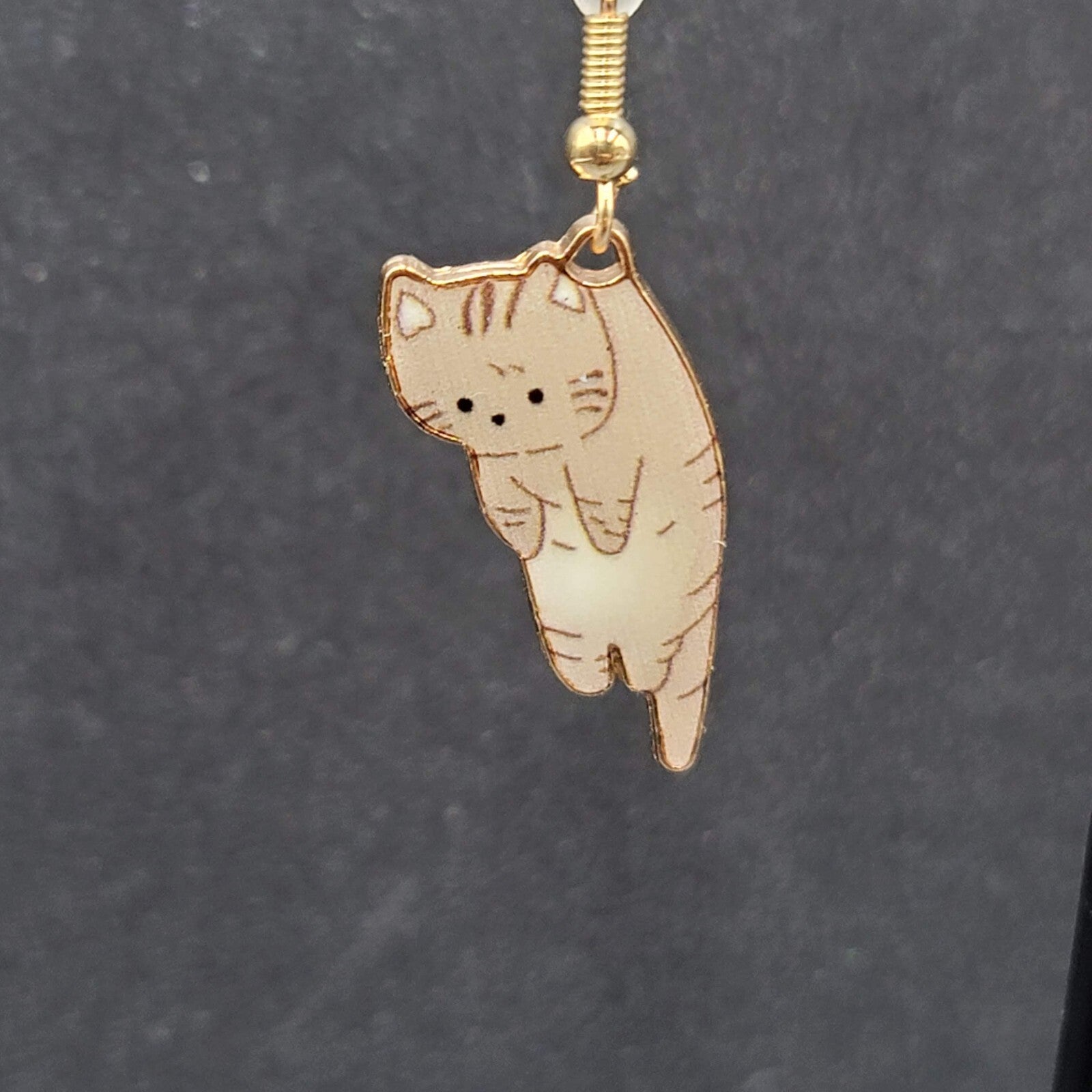 Kitty Cat Pierced Earrings Gray Tabby Kitten Dangle Gold tone 1"