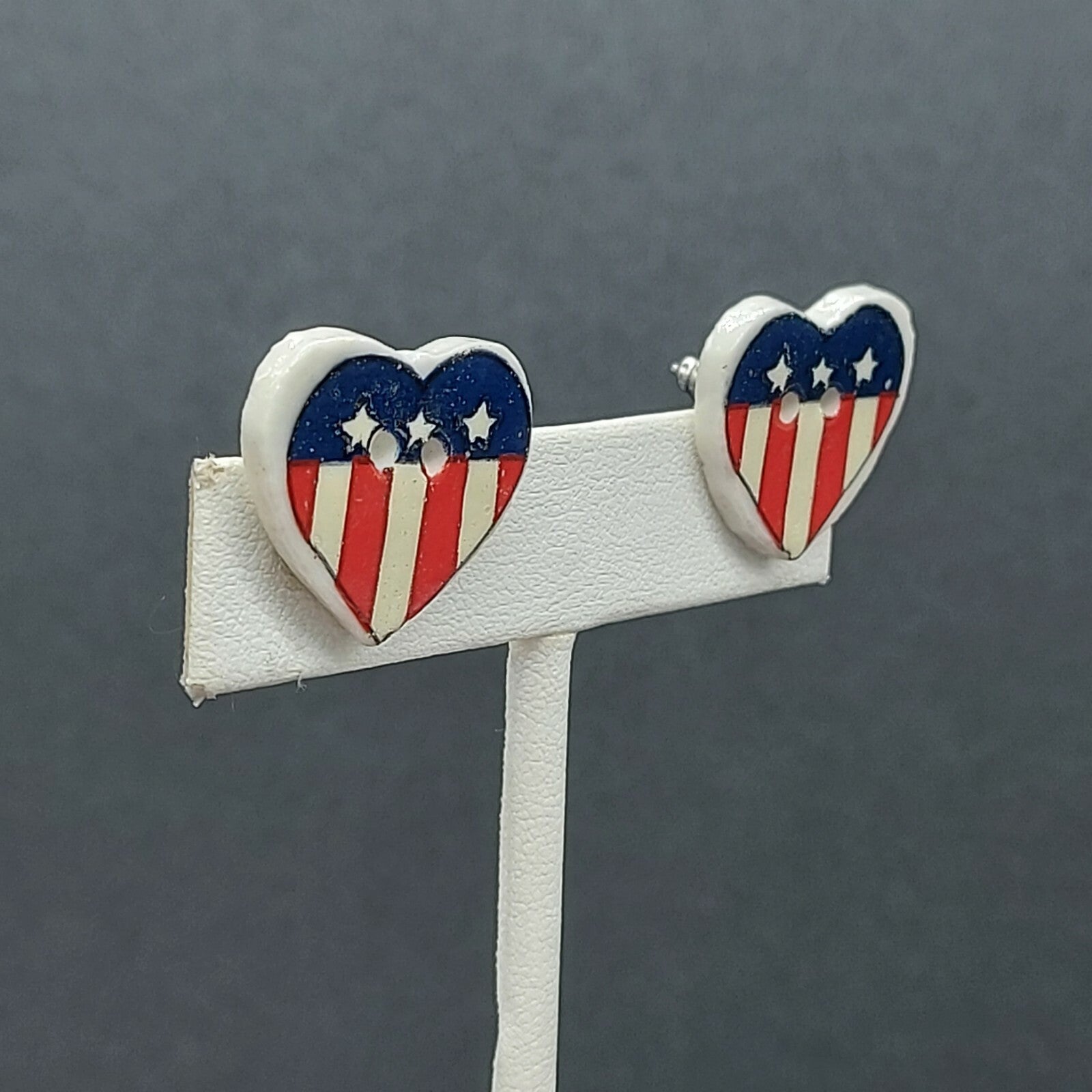 Vintage Pierced Earrings Porcelain Patriotic Button Style Heart 3/4"