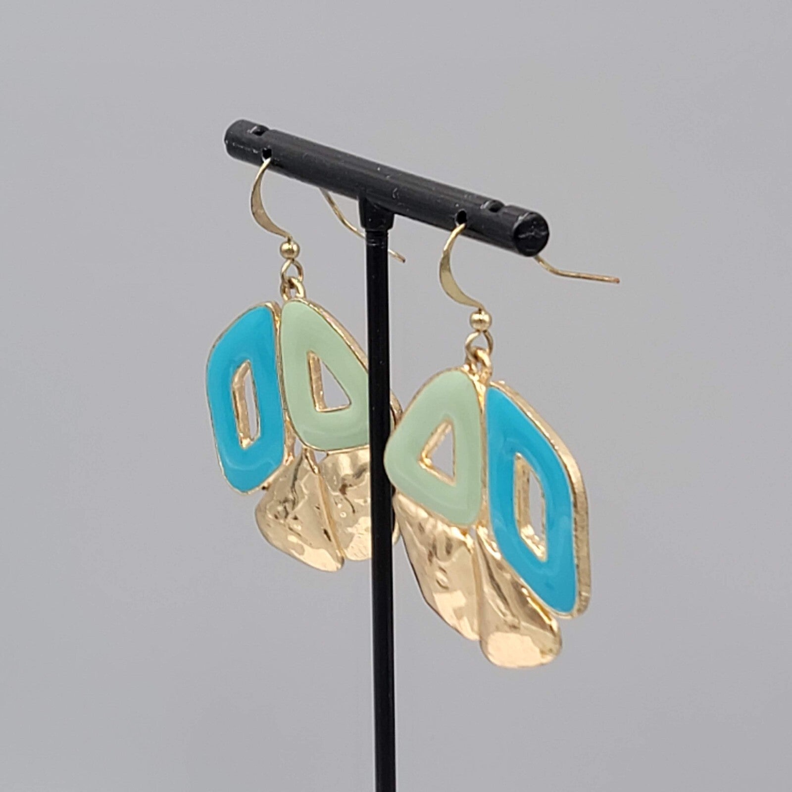 Pierced Earrings Gold tone Blue Enamel Dangle 1.5"