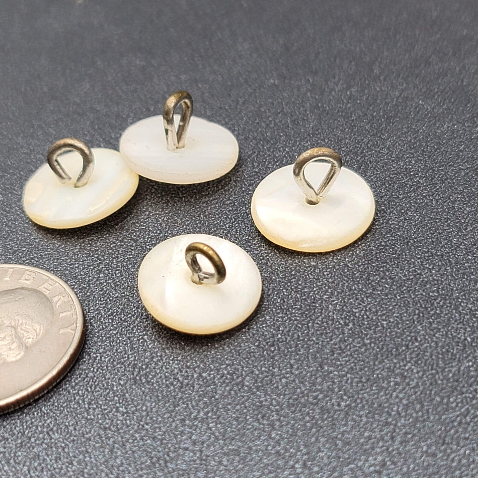 Vintage Mother Of Pearl Buttons Lot of 4  1/2"