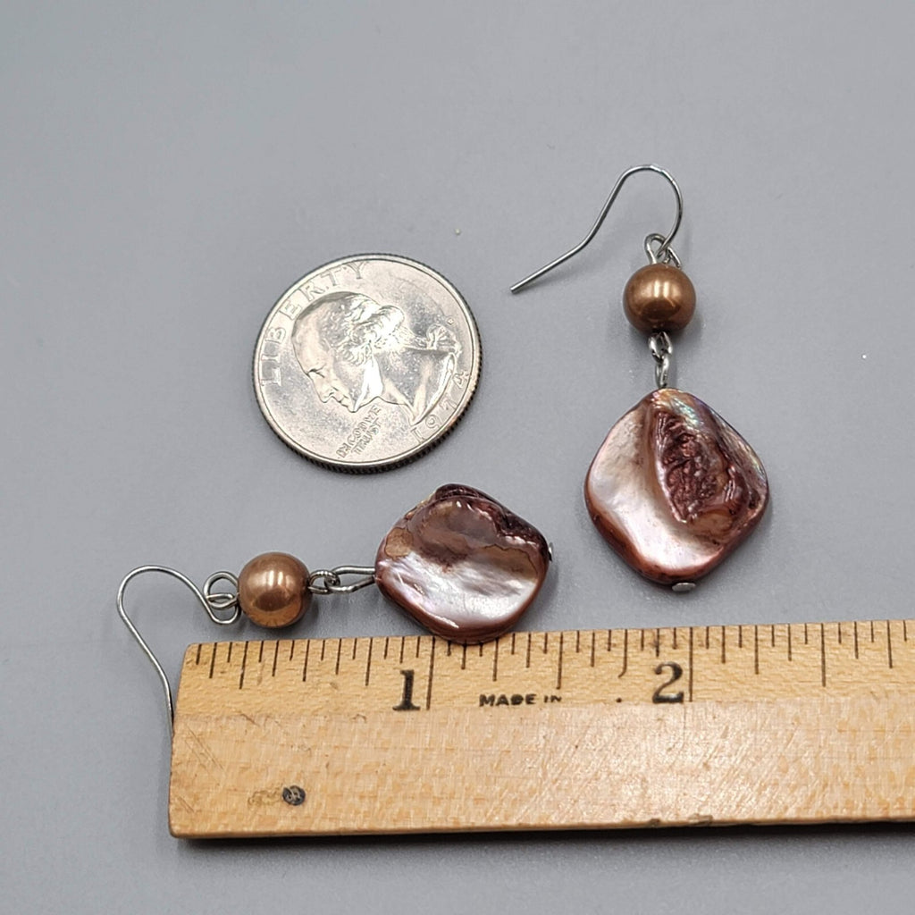 Purple Shell Pearl Bead Pierced Earrings Silver tone Dangle 1.5"
