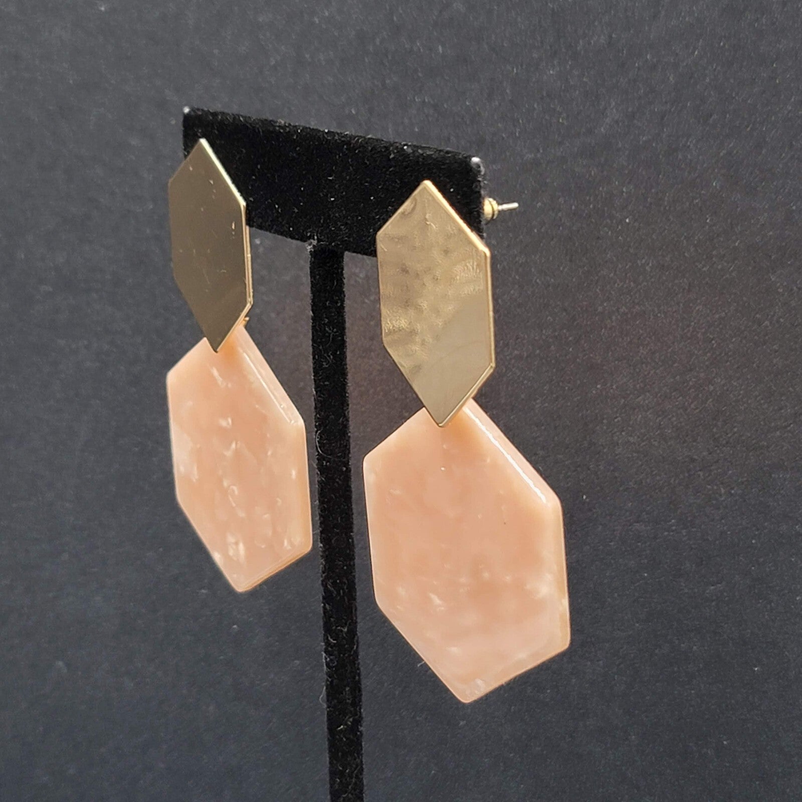 Pierced Earrings Gold tone Pink Resin Geometric Dangle 2.5"