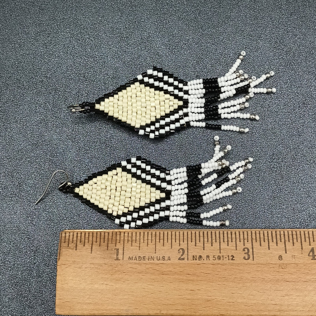 Pierced Earrings Black White Weaved Beads Silver tone Dangle 3.25"