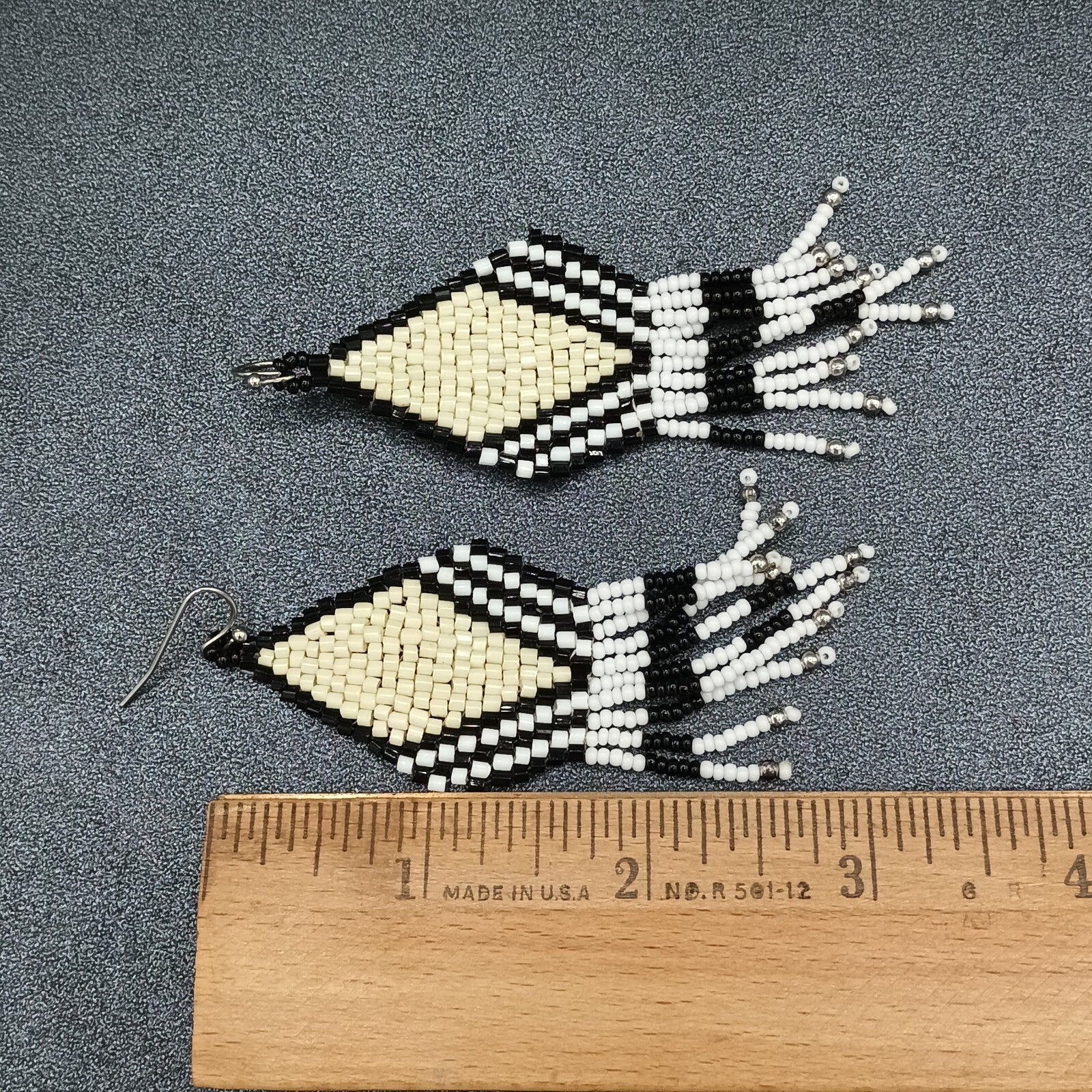 Pierced Earrings Black White Weaved Beads Silver tone Dangle 3.25"
