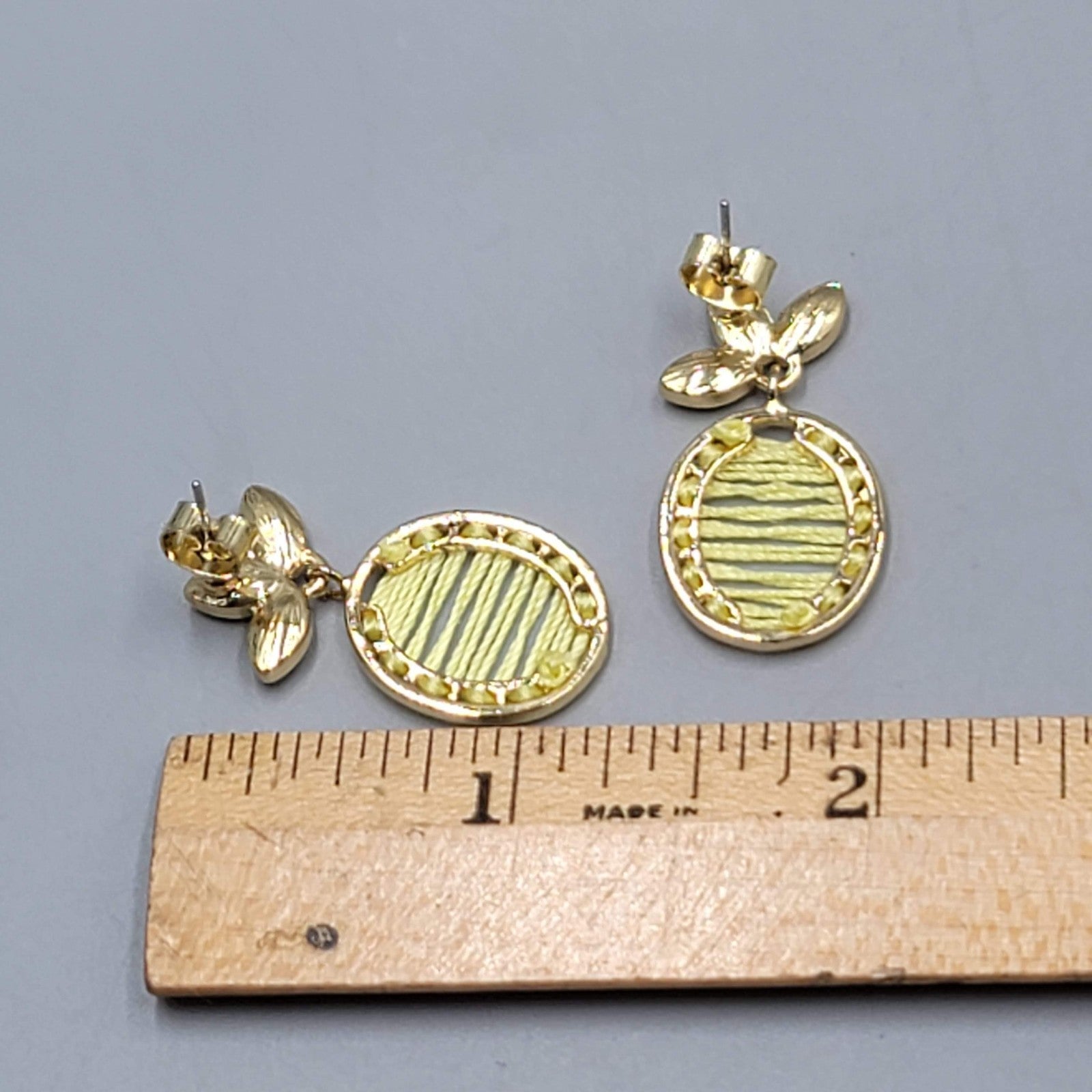 Pineapple Pierced Earrings Gold tone Green Rhinestone Yellow Thread Dangle 1.25"