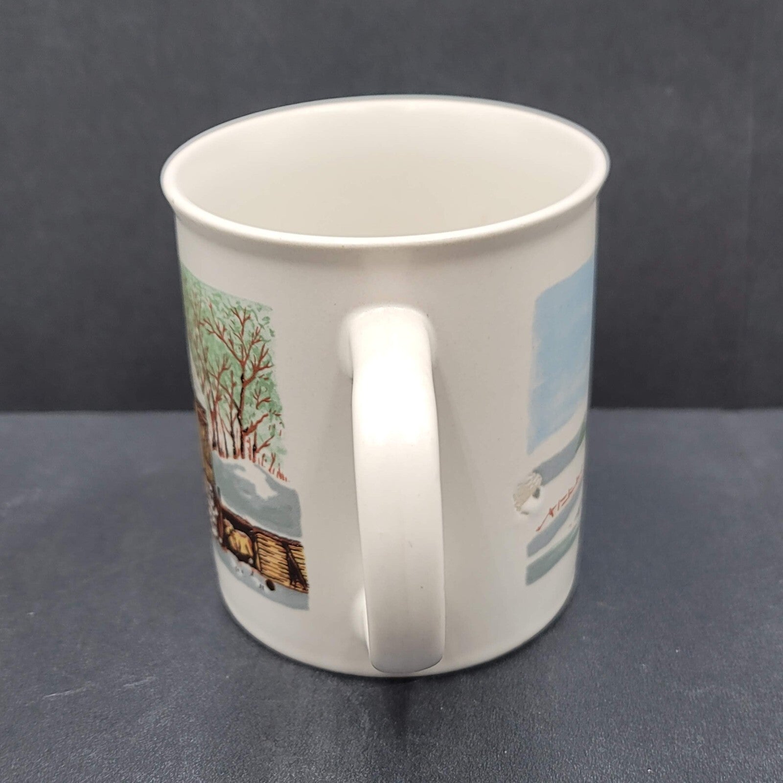 Sunny Stoneware Coffee Mug Made in Korea Winter Scene