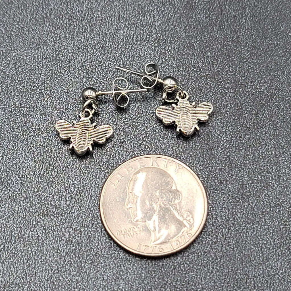 Bee Pierced Earrings Silver tone Small Dangle 1/2"