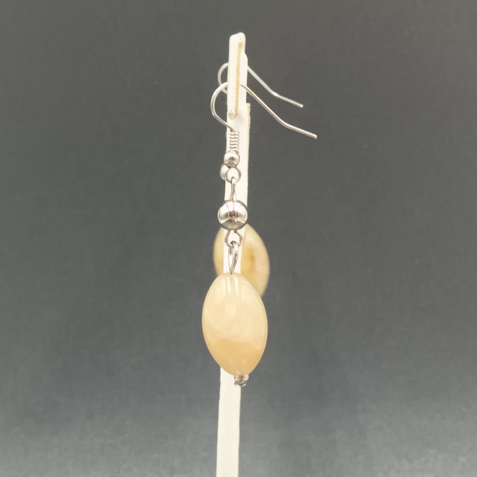 Pierced Earrings Silver tone Tan Swirl Acrylic Bead Dangle 1.5"