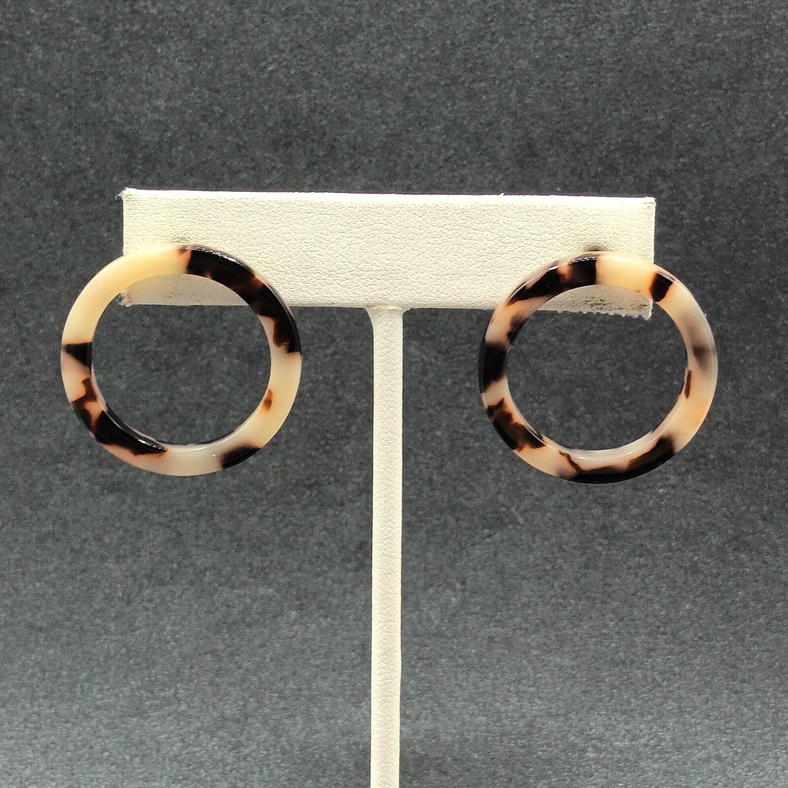 Pierced Earrings Brown Speckled Acrylic Open Circle Hoop Drop 1 1/8"