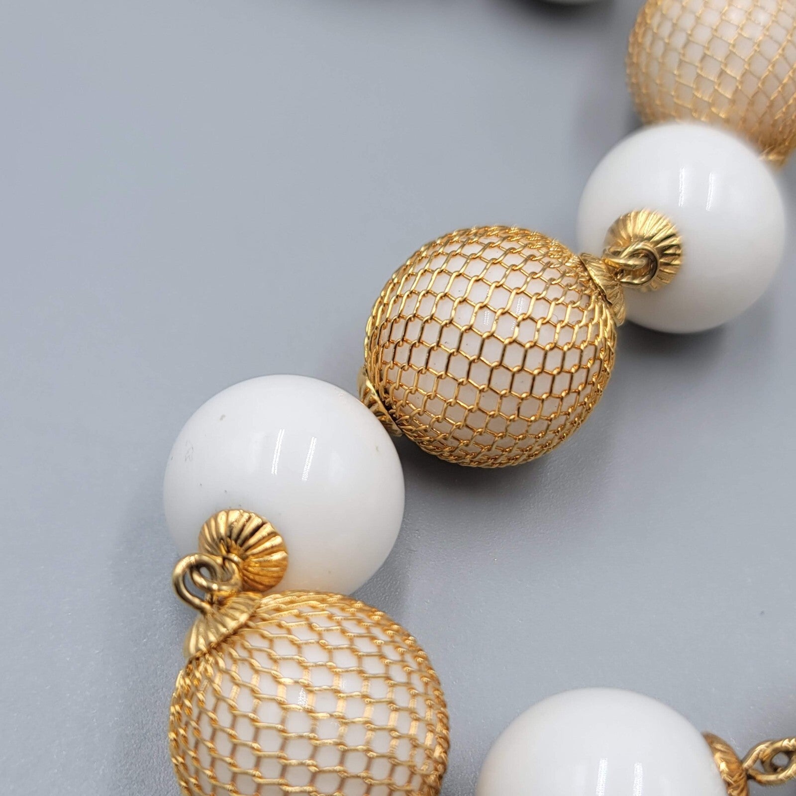 Vintage Bead Necklace White Bead Gold tone Wire Caged Beads 22"-24"