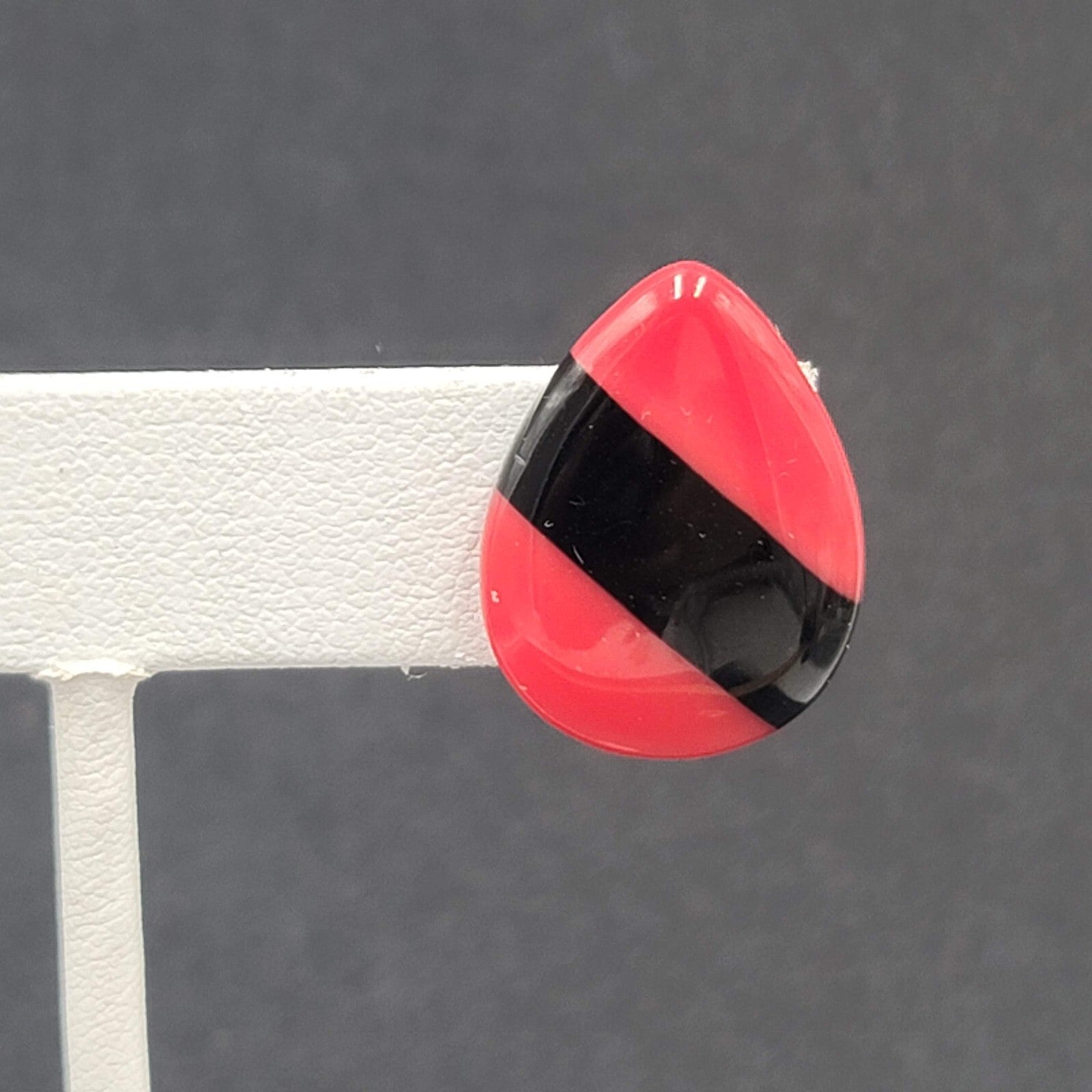 Vintage Pierced Earrings Acrylic Red Black Teardrop 7/8"