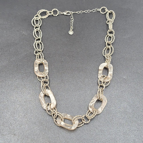 1946 Necklace Acrylic Beaded Chain 18"-21"