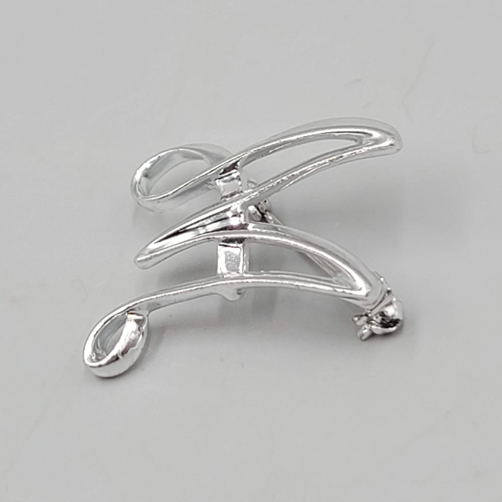 Vintage Sarah Coventry Initial "M" Brooch Pin Silver Tone Signed Jewelry 1.25"