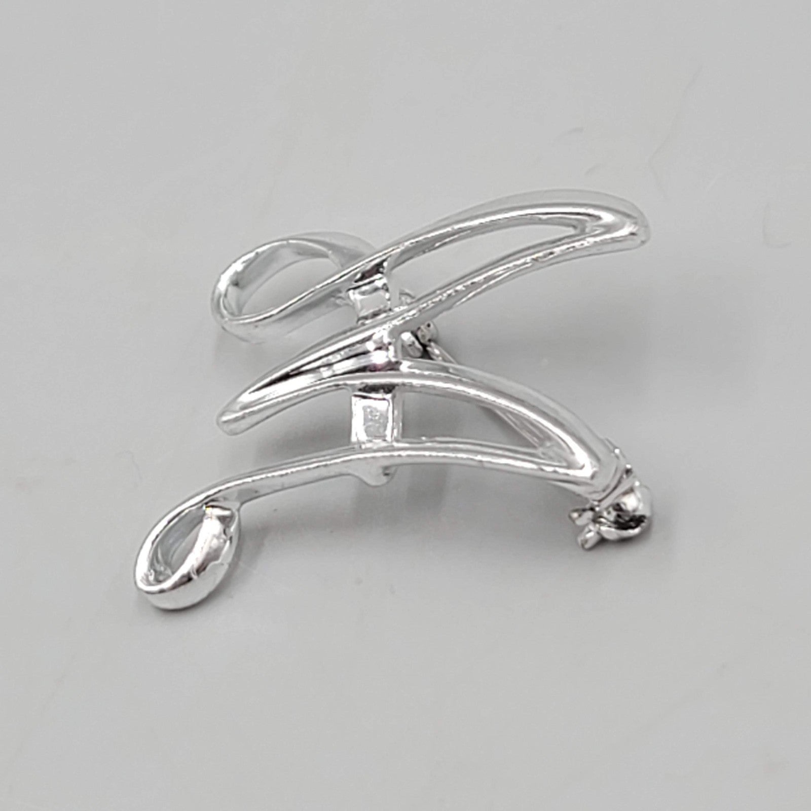Vintage Sarah Coventry Initial "M" Brooch Pin Silver Tone Signed Jewelry 1.25"