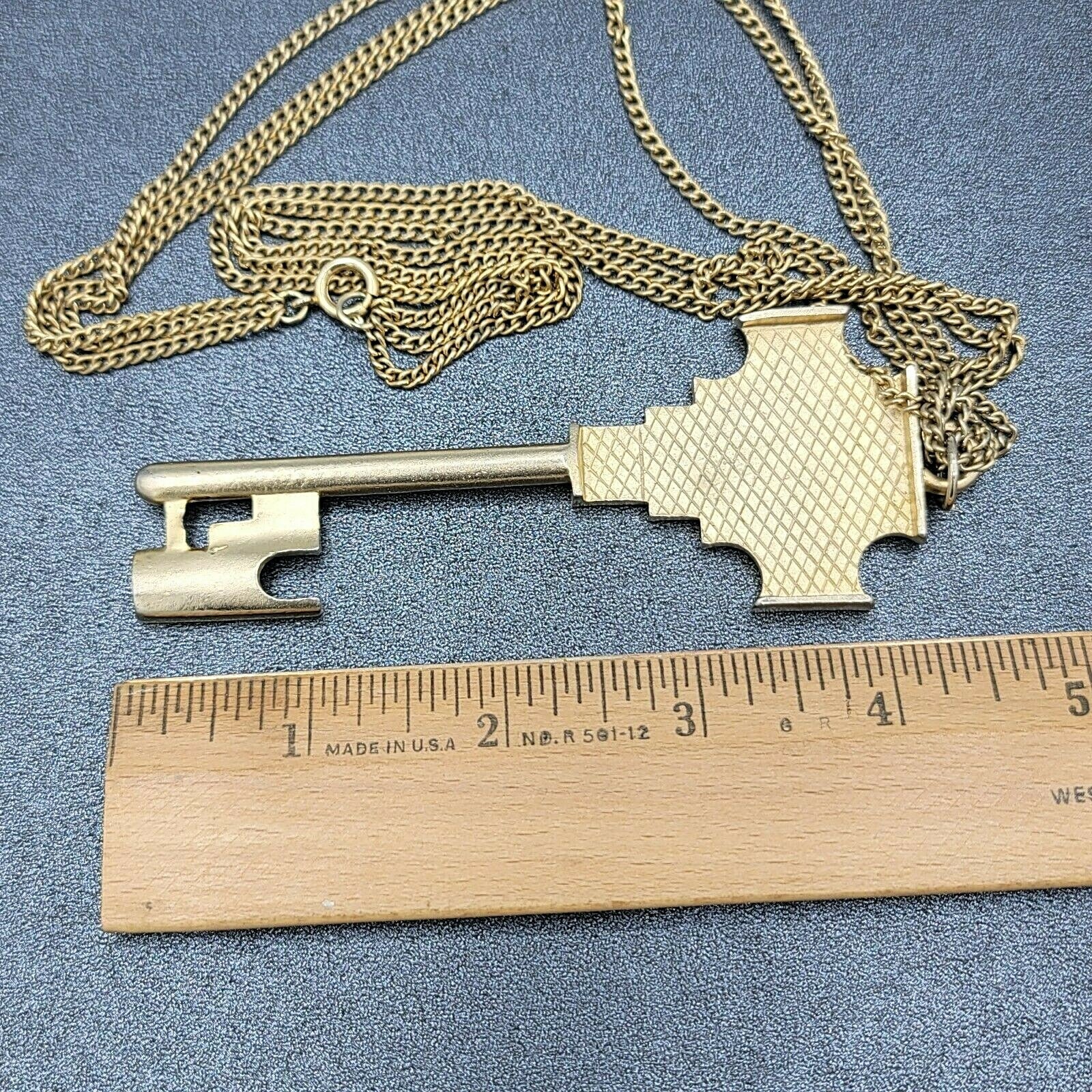 Vintage Large Enamel Key Pendant Necklace Goldtone Multi Strand Chain 21"