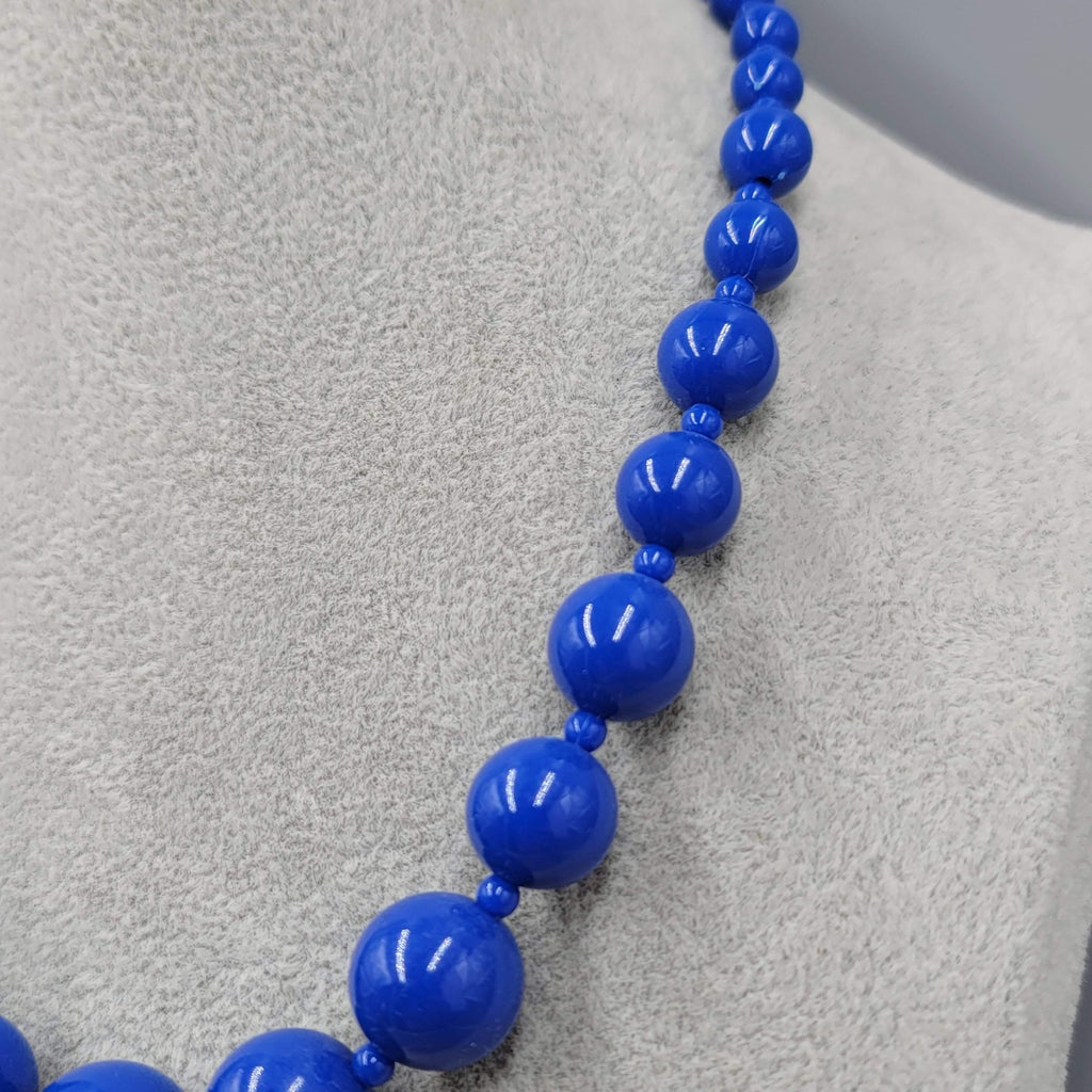 Graduated Navy Blue Bead Necklace Silver tone 18"-20"