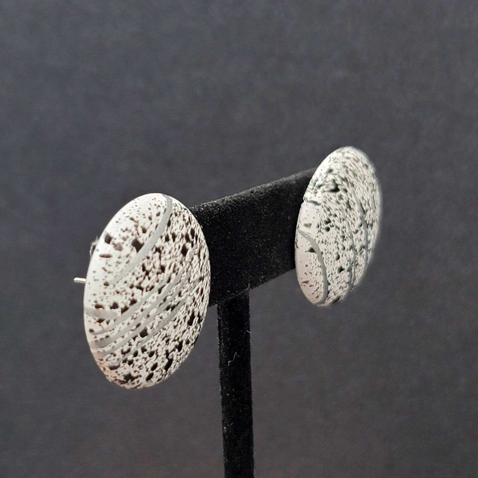 Vintage Pierced Earrings White Round Silver Black Spatter 1"