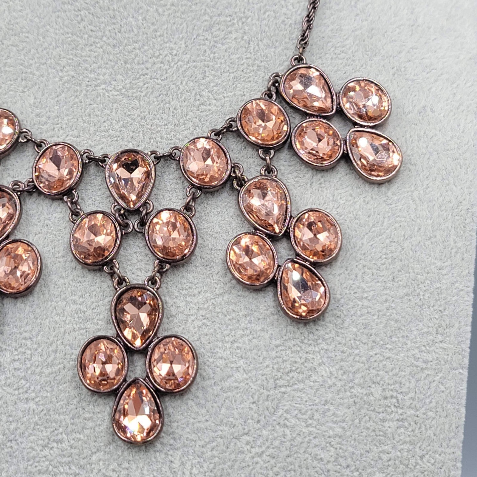 Lovely Apricot Crystal Bib Necklace Bronze tone 16"-18" EUC