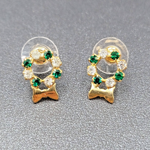 Christmas Pierced Earrings Gold tone Rhinestone Wreath Studs 1/2"