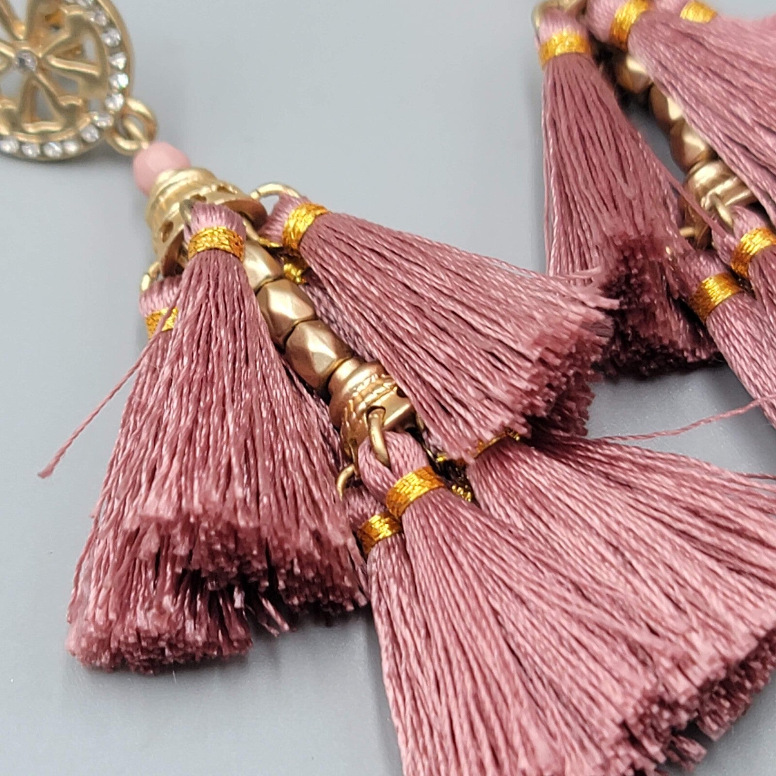 Pink Tassel Pierced Earrings Gold ton e Crystal Dangle 3"