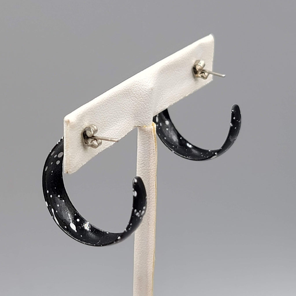 Black White Speckle Enamel Hoops Pierced Earrings 1 1/8 in
