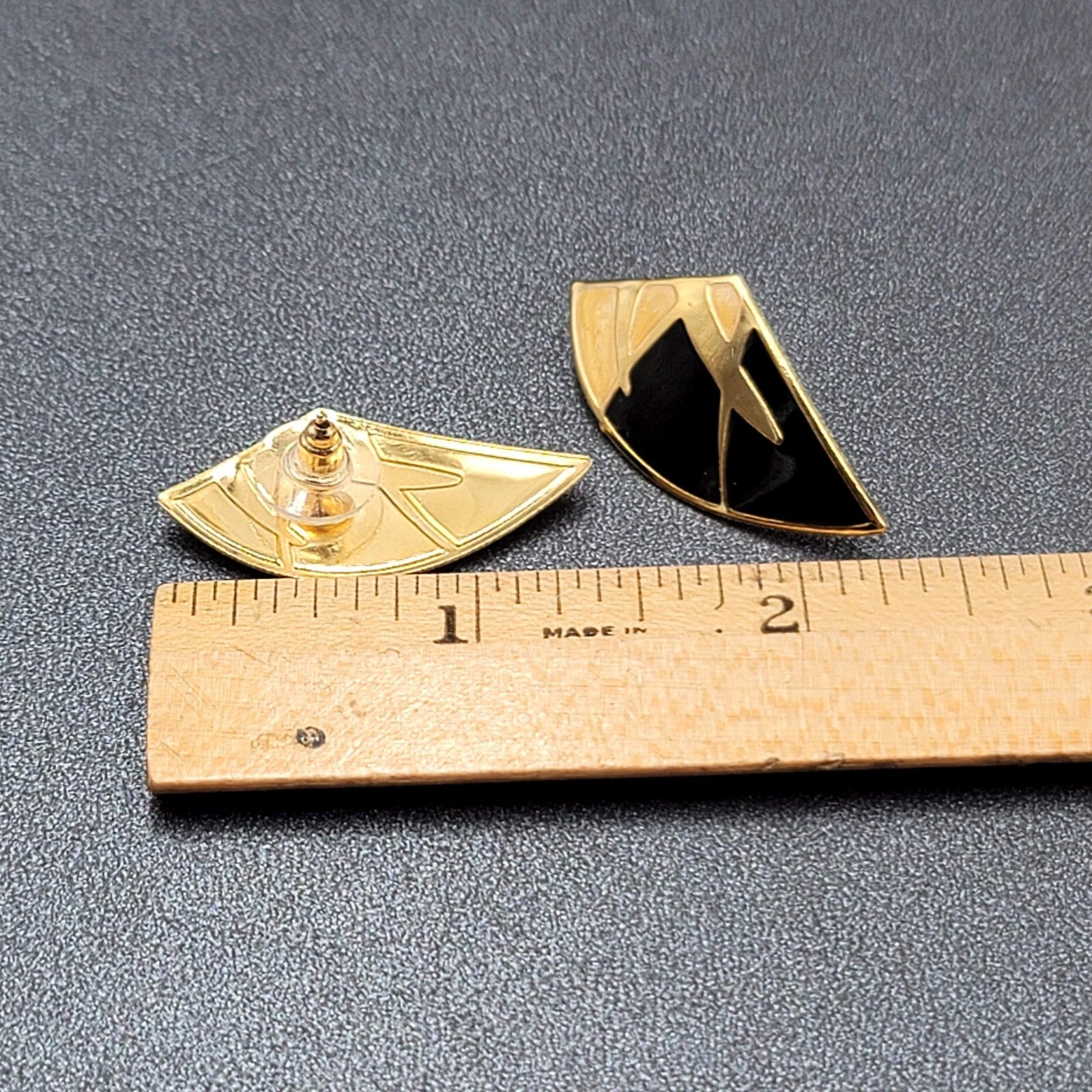 Vintage Pierced Earrings Goldtone Black Beige Enamel Statement Drop 1 3/8"