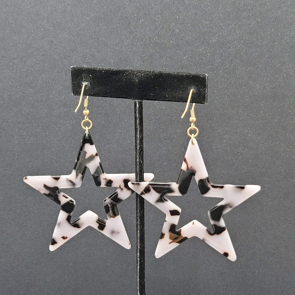Pierced Earrings Gray Black Resin Large Open Star Dangle 2.5"