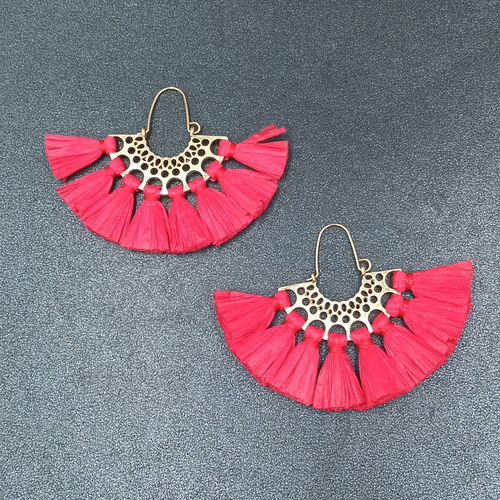 Boho Pierced Earrings Gold tone Red Rattan Tassel 1.25"