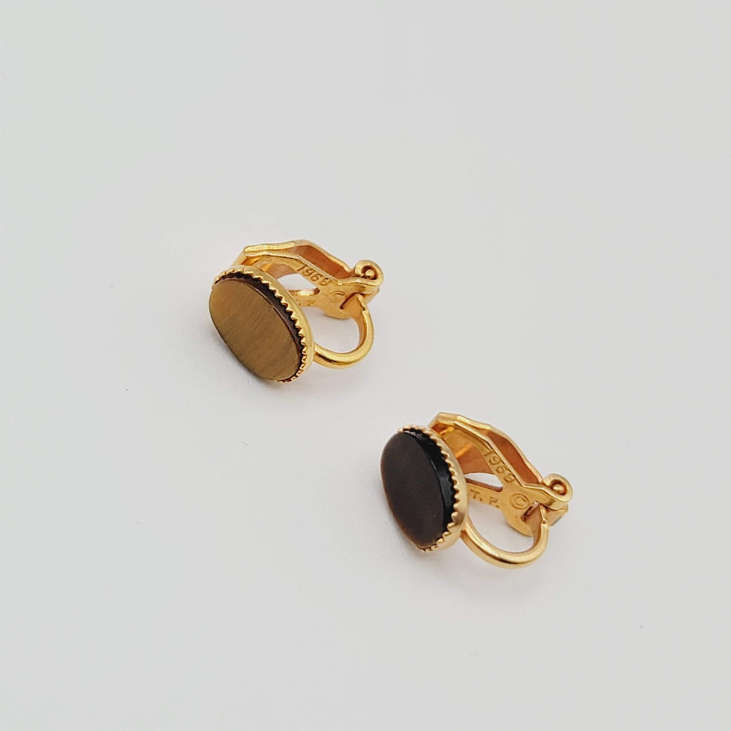 Vintage Tigers Eye Studs Clip on Earrings Gold tone Oval 3/8 in