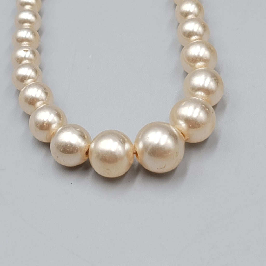 Vintage Faux Pearl Glass Bead Necklace Graduated Estate Costume Jewelry 16"
