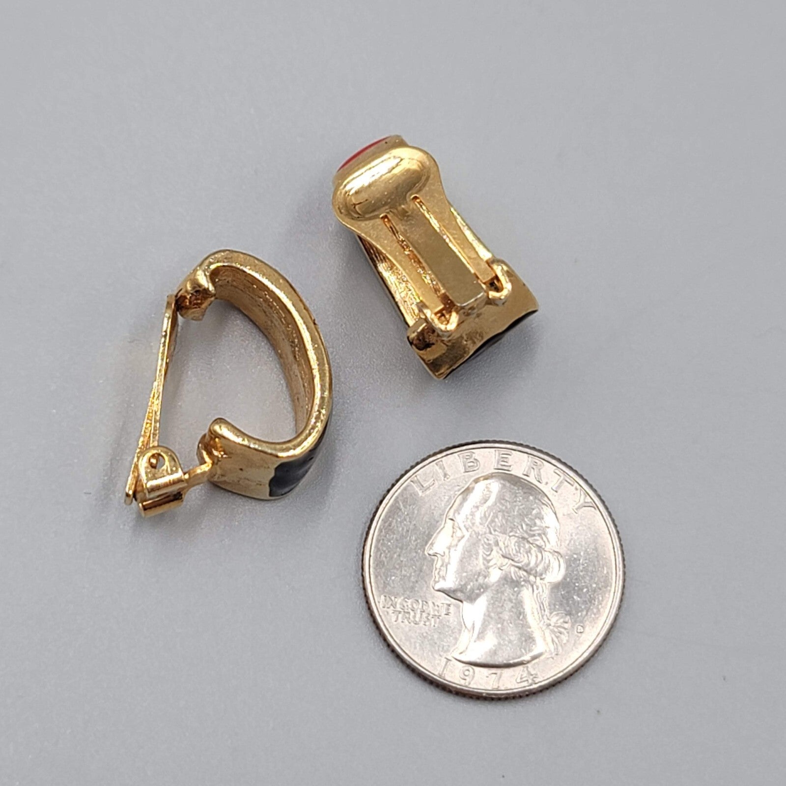 Vintage Clip on Earrings Red Black Enamel Half Hoop Gold tone 3/4"
