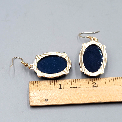 Blue Oval Faceted Swirl Resin Pierced Earrings Gold tone Dangle 1.25 in