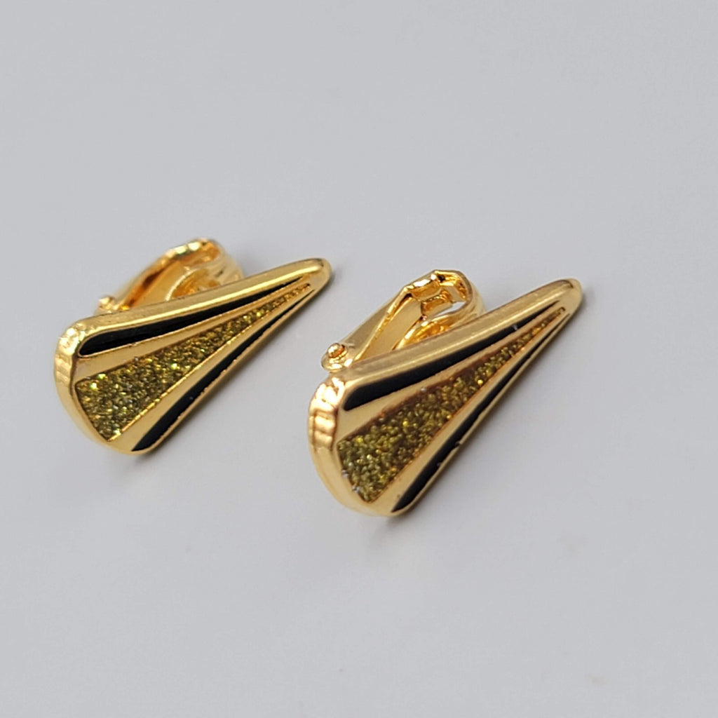 Vintage Clip on Earrings Glitter Gold tone Black Enamel Drop 3/4"