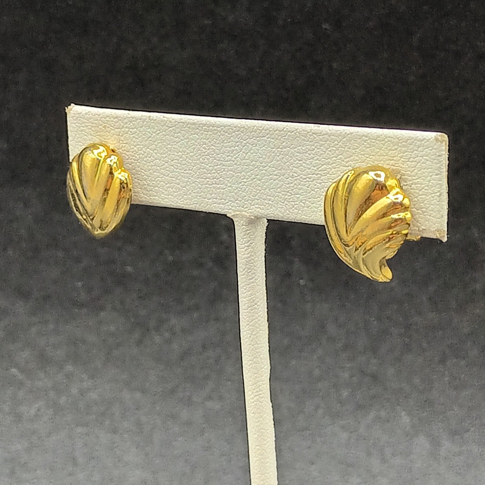 Vintage Clip on Earrings Gold tone Sell Studs 5/8"