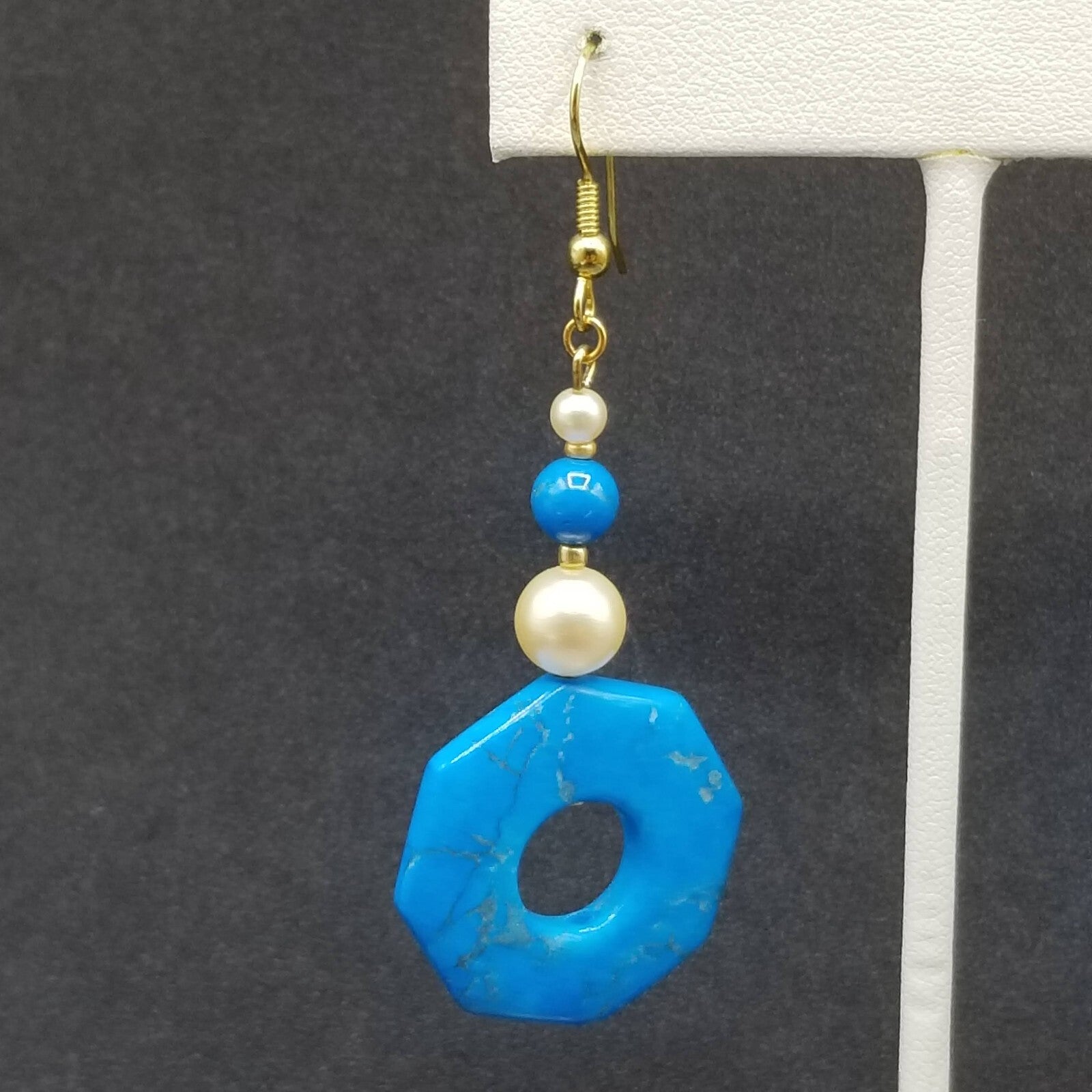 Pierced Earrings Gold tone Howlite Faux Pearl Geometric Statement Dangle 2"