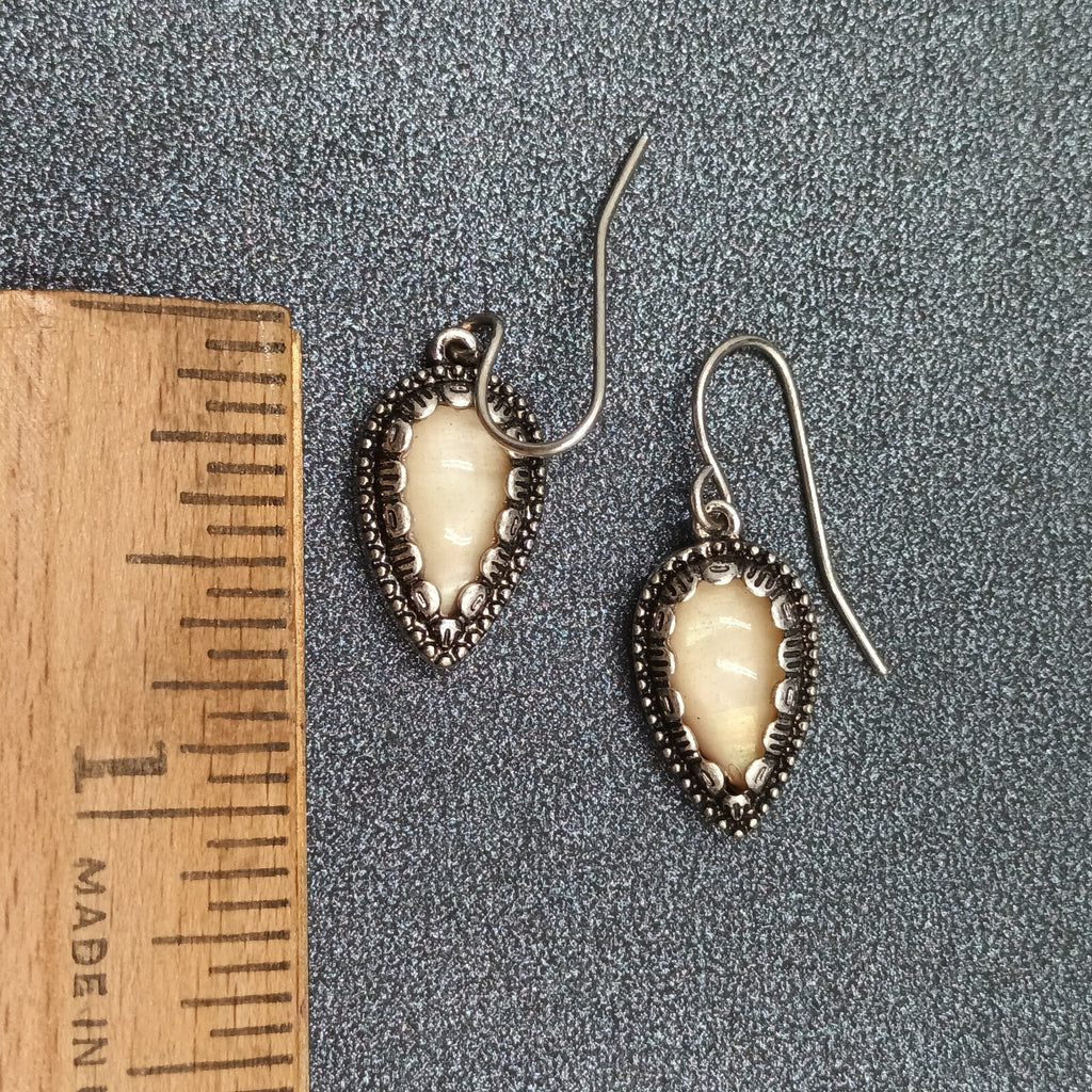 Pierced Earrings Silver tone Cream Acrylic Inverted Teardrop Dangle 3/4"