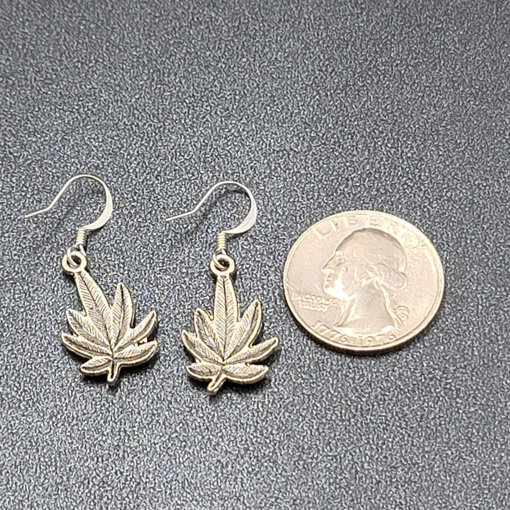 Pierced Earrings Silver tone Marijuana Pot Leaf Dangle 7/8"