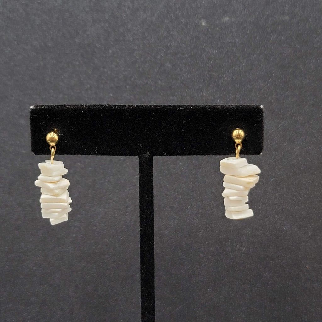 Vintage Pierced Earrings Gold tone White Heishi Shell Chip Dangle 3/4"
