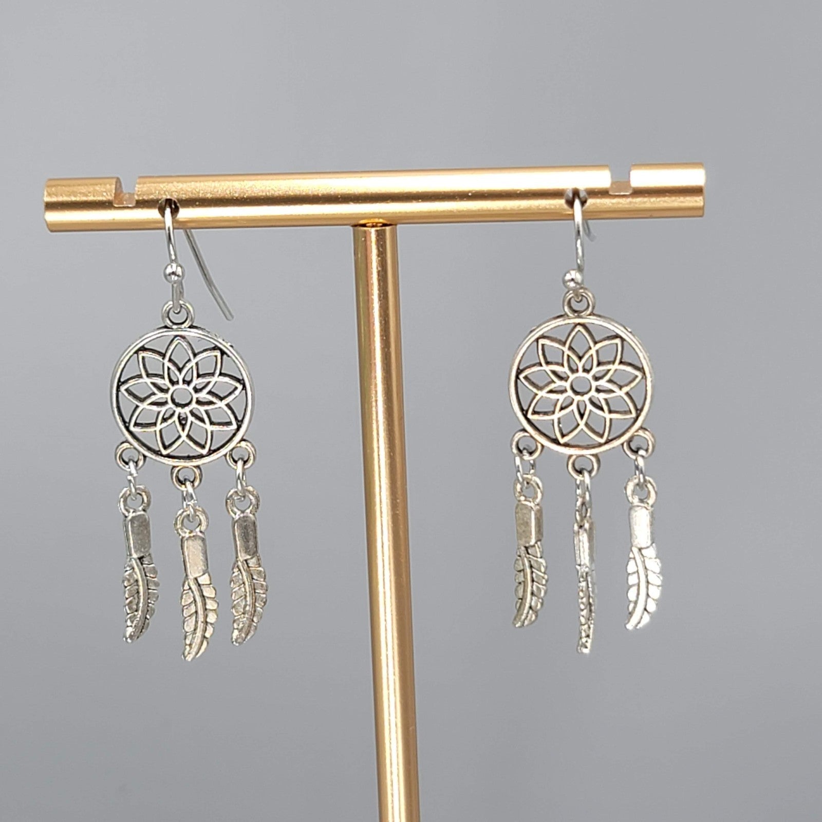 Dream Catcher Feather Pierced Earrings Silver tone Dangle 1.25 in