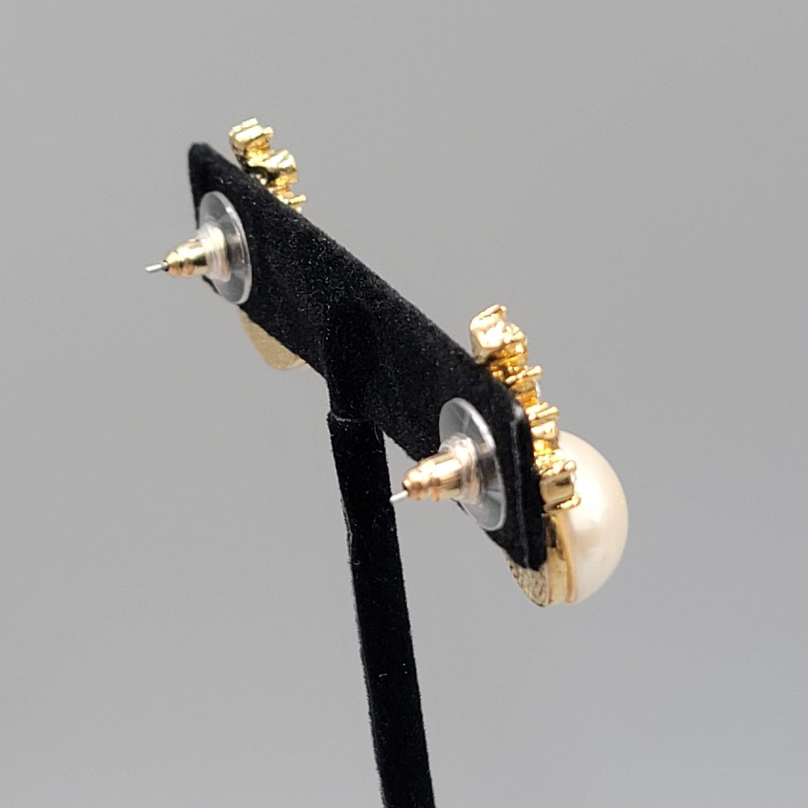 Faux Pearl Crystal Rhinestone Pierced Earrings Gold tone Drop 7/8 in