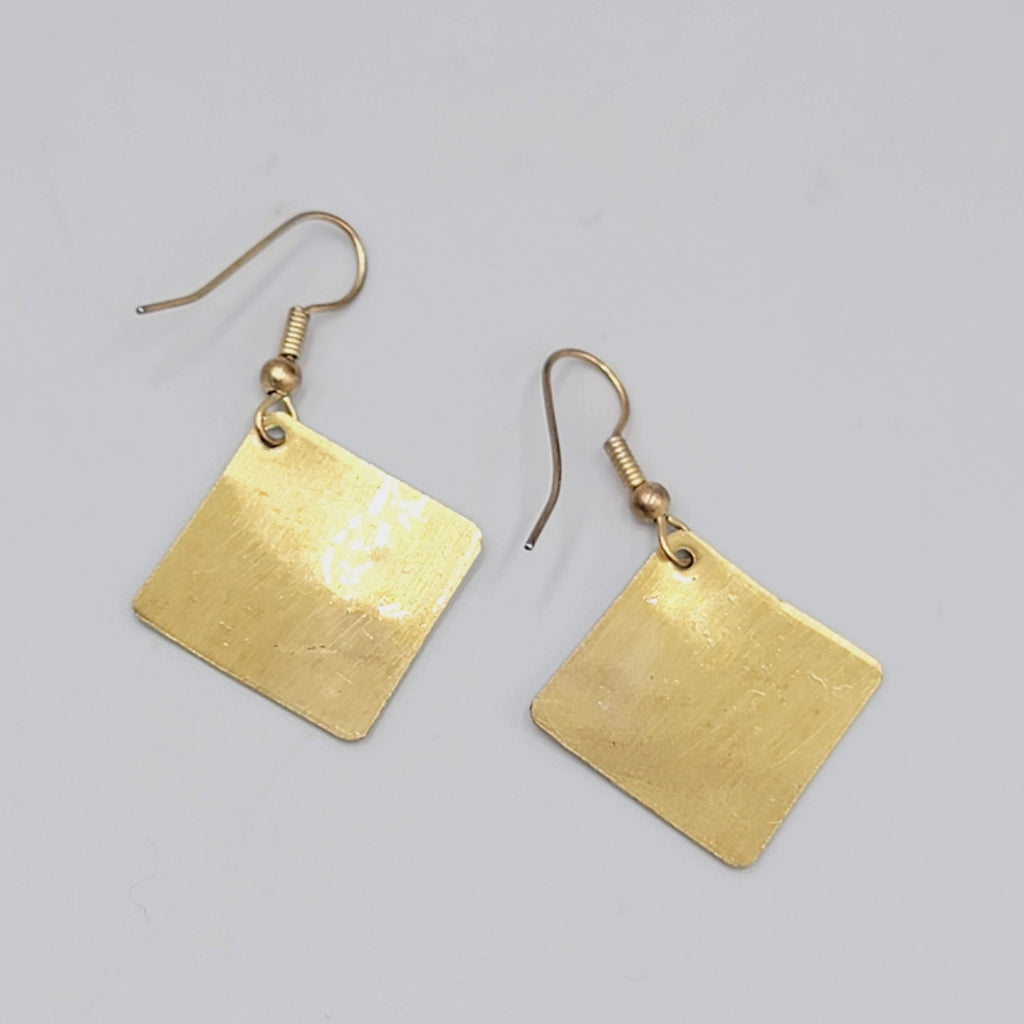 Pierced Earrings Gold tone Black Flower Motif Square Dangle 1"